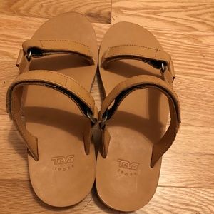 Teva Universal sandals